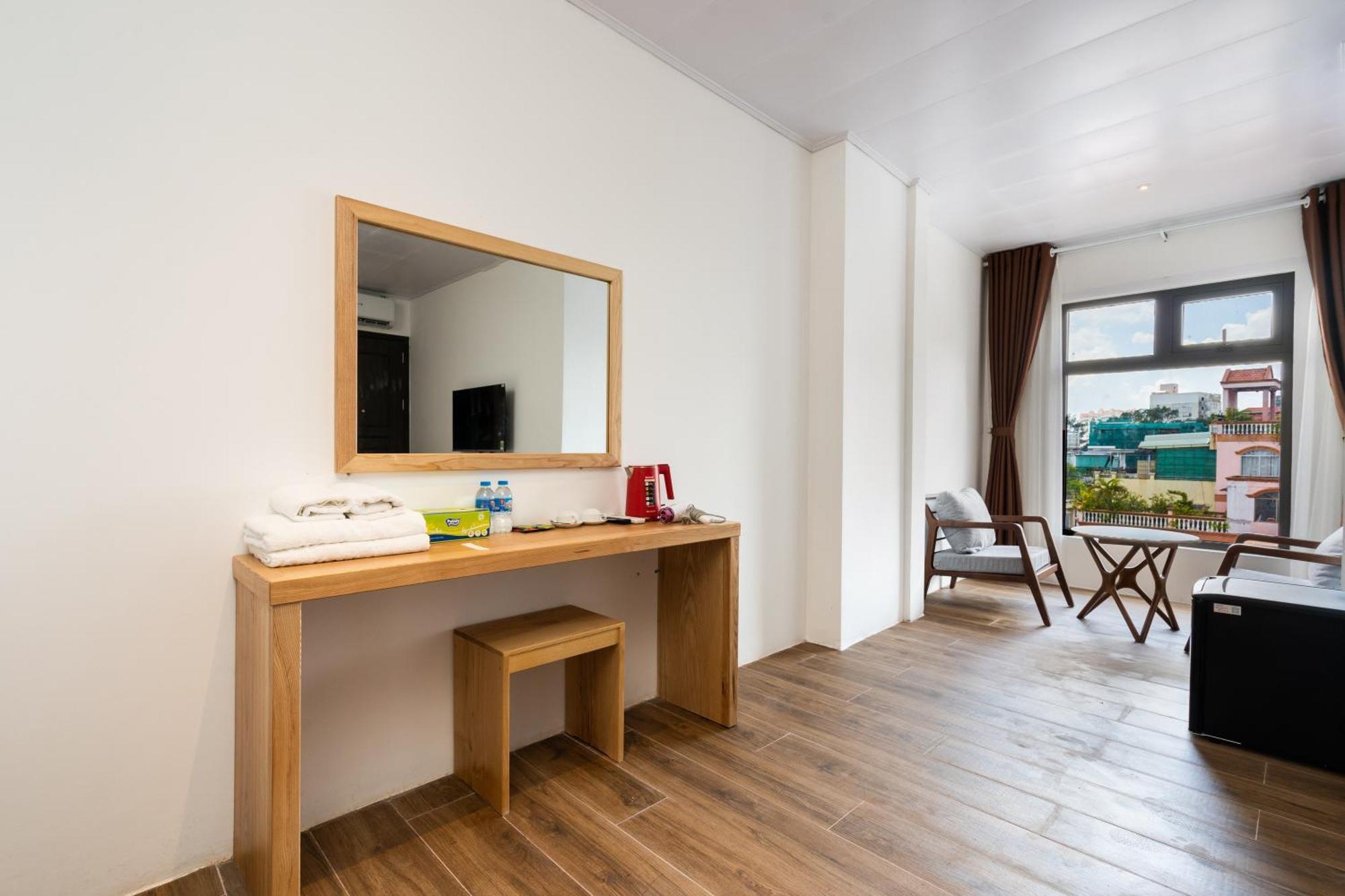 Haven Hut Hotel Ho Chi Minh City Exterior photo